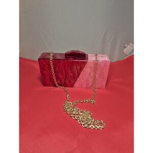 💥 Tuckernuck Marbled Red Pink Clutch with Gold Chain Strap Detachable Bag